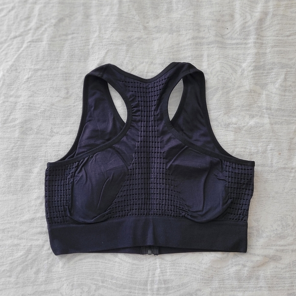 Black Zip-Up Sports Bra - Picture 2 of 2